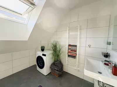 4-Zimmer-Wohnung mieten in Wien – 132 m², € 2.650 – Bild 8 von 12