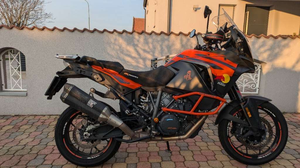 KTM 1290 Super Adventure S Tourer