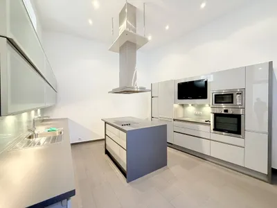 4-Zimmer-Wohnung mieten in Wien – 239,21 m², € 4.800 – Bild 8 von 11
