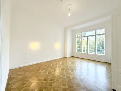 4-Zimmer-Wohnung mieten in Wien – 239,21 m², € 4.800 – Bild 3 von 11
