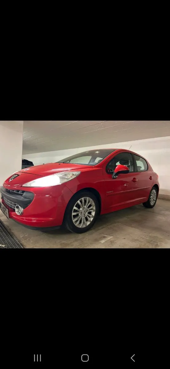 Peugeot 207