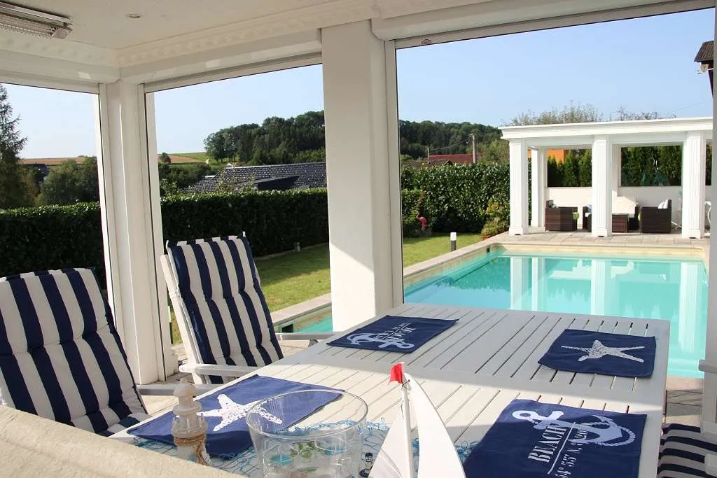 Haus mit Pool, Whirlpool & Einrichtung (provisionsfrei) - Widok 2