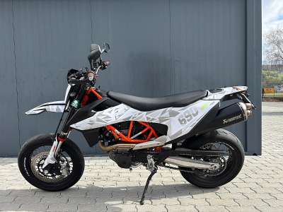 KTM SMC R 690