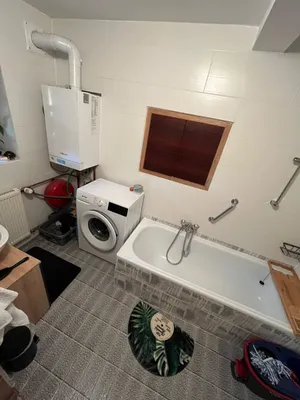2-Zimmer-Wohnung mieten in Amstetten – 76 m², € 500 – Bild 8 von 8
