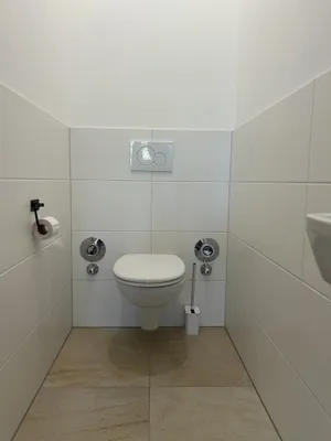 2-Zimmer-Wohnung mieten in Vöcklabruck – 57 m², € 1.200 – Bild 8 von 13