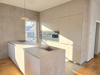 5-Zimmer-Immobilie kaufen in Eferding – 152 m², € 1.100.000 – Bild 2 von 6