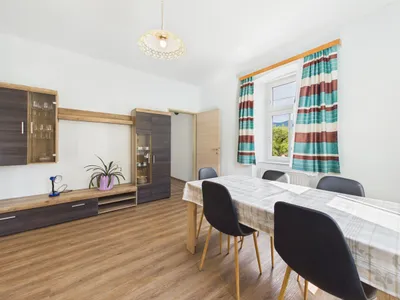 6-Zimmer-Haus kaufen in Sankt Veit an der Glan – 120 m², € 115.000 – Bild 6 von 40