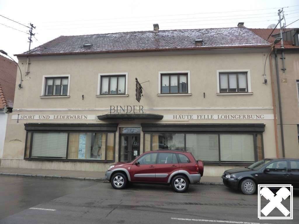 WOHNHAUS IN ZENTRUMSLAGE MIT VIEL GRUND, Ravelsbach