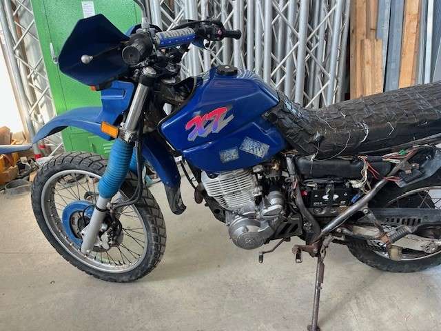 (verkauft) Yamaha XT 3WS Enduro