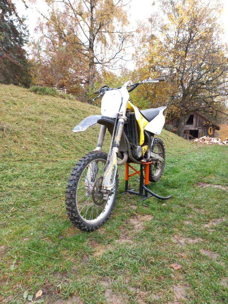 Suzuki RM Motocross