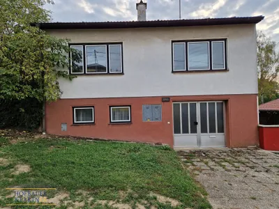 3-Zimmer-Haus kaufen in Mistelbach – 98 m², € 75.000
