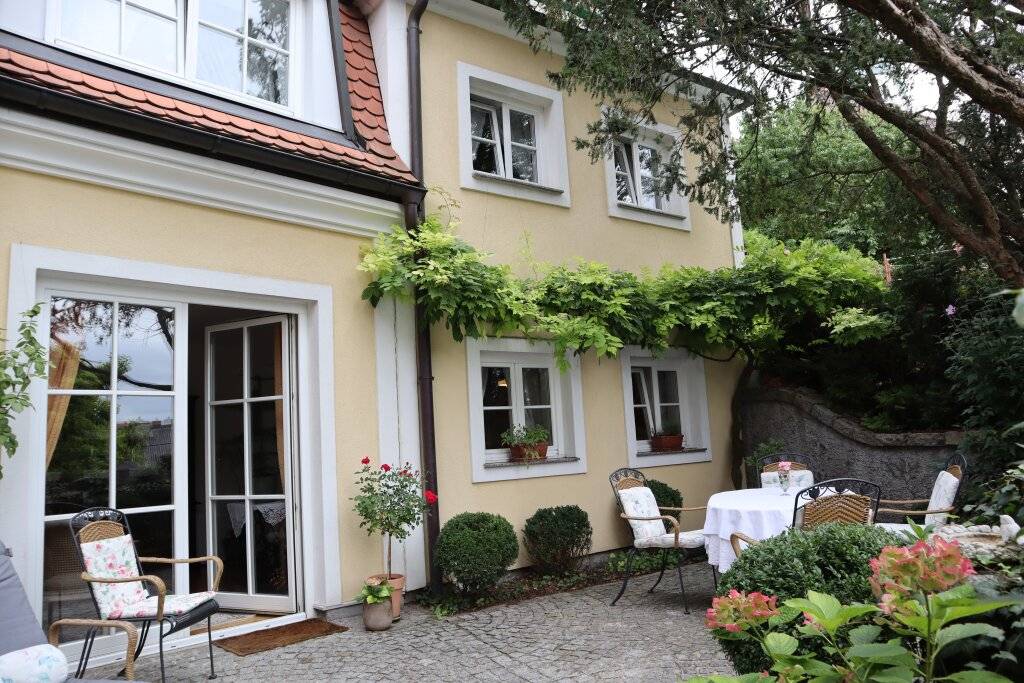Begehrte Ruhelage mit kurzen Wegen ins Zentrum - Ansicht 2
