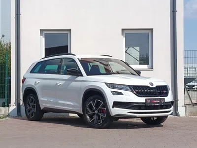 Skoda Kodiaq RS 2,0 BiTDI 4x4 / ACC / DCC / 360 KAMER...