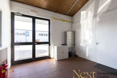 1-Zimmer-Gewerbeimmobilie mieten in Linz Land – 14 m², € 276 – Bild 2 von 5