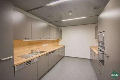 Gewerbeimmobilie mieten in Wien – 634 m², € 15 – Bild 4 von 6