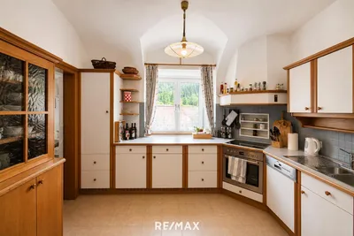 16-Zimmer-Gewerbeimmobilie kaufen in Kirchdorf an der Krems – 262 m², € 380.000 – Bild 9 von 12
