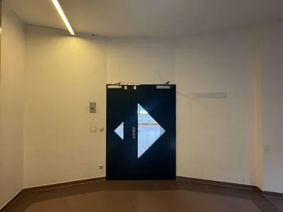 Gewerbeimmobilie mieten in Wien – 328 m², € 8 – Bild 10 von 20