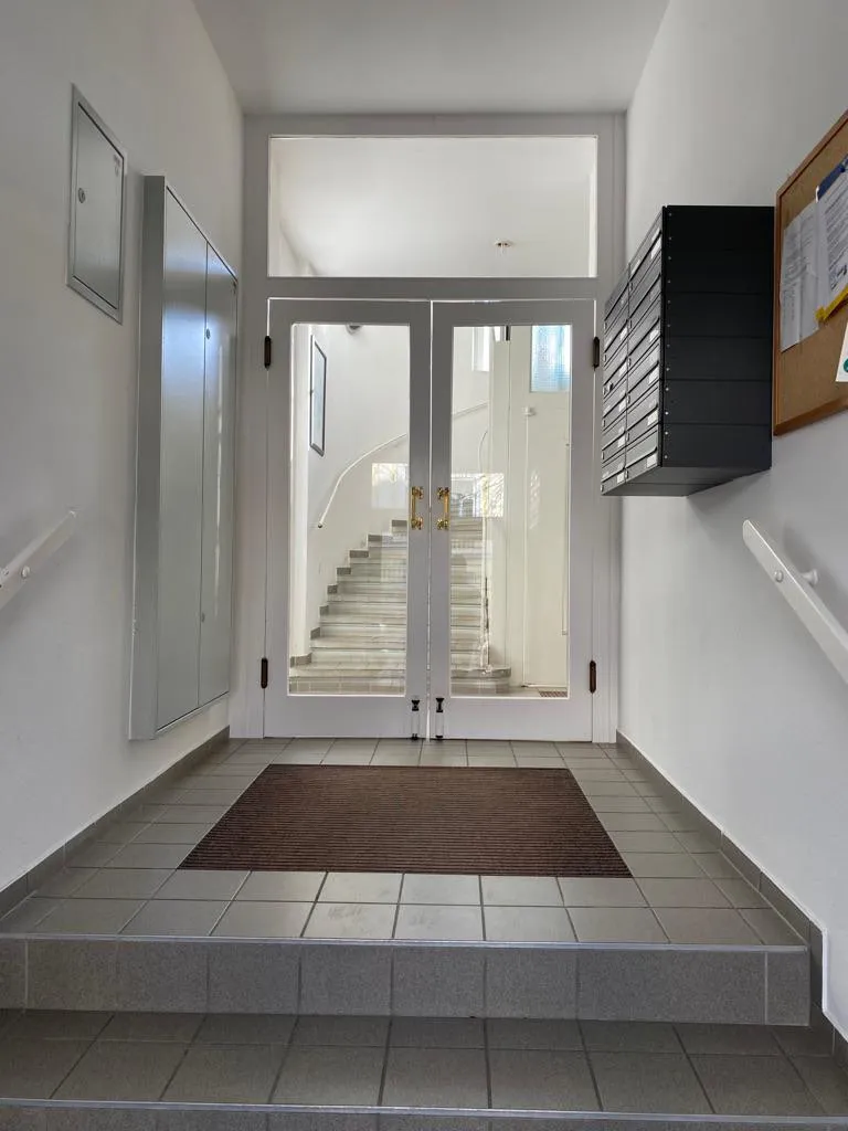 Charmante Wohnung in bester Lage von Baden - Ansicht 3