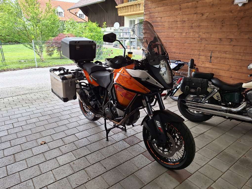 KTM 1190 Adventure Tourer