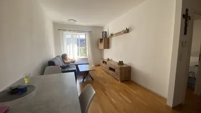 2-Zimmer-Wohnung mieten in Vöcklabruck – 50 m², € 610 – Bild 2 von 7