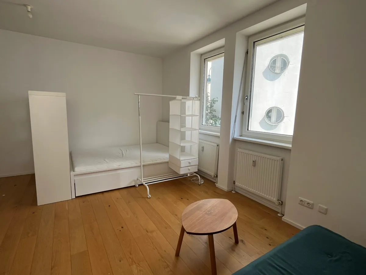 Möblierte, helle 1-Zimmer Wohnung in Top-Lage - Nachmieter/ in gesucht - Ansicht 3