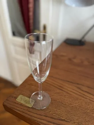 36 x IKEA SVALKA Sektglas, Klarglas, 21 cl, € 10,- (1090 Wien)