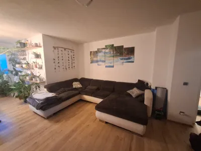 4-Zimmer-Wohnung kaufen in Wiener Neustadt – 98 m², € 278.000 – Bild 3 von 11