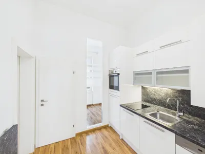 4-Zimmer-Gewerbeimmobilie mieten in Linz – 143 m², € 1.430 – Bild 3 von 11