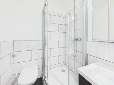 4-Zimmer-Gewerbeimmobilie mieten in Linz – 143 m², € 1.430 – Bild 7 von 11
