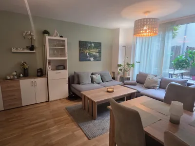 Bright furnished apartment with private garden and terrace in Vienna