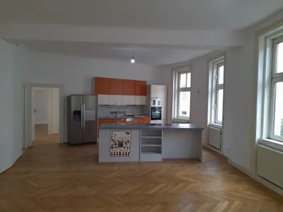 Familienfreundliche 5-Zimmer Wohnung direkt in der Währinger Straße – Bild 2