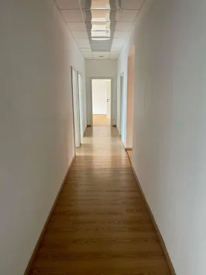 6-Zimmer-Gewerbeimmobilie mieten in Wien – 137 m², € 3.134 – Bild 14 von 19