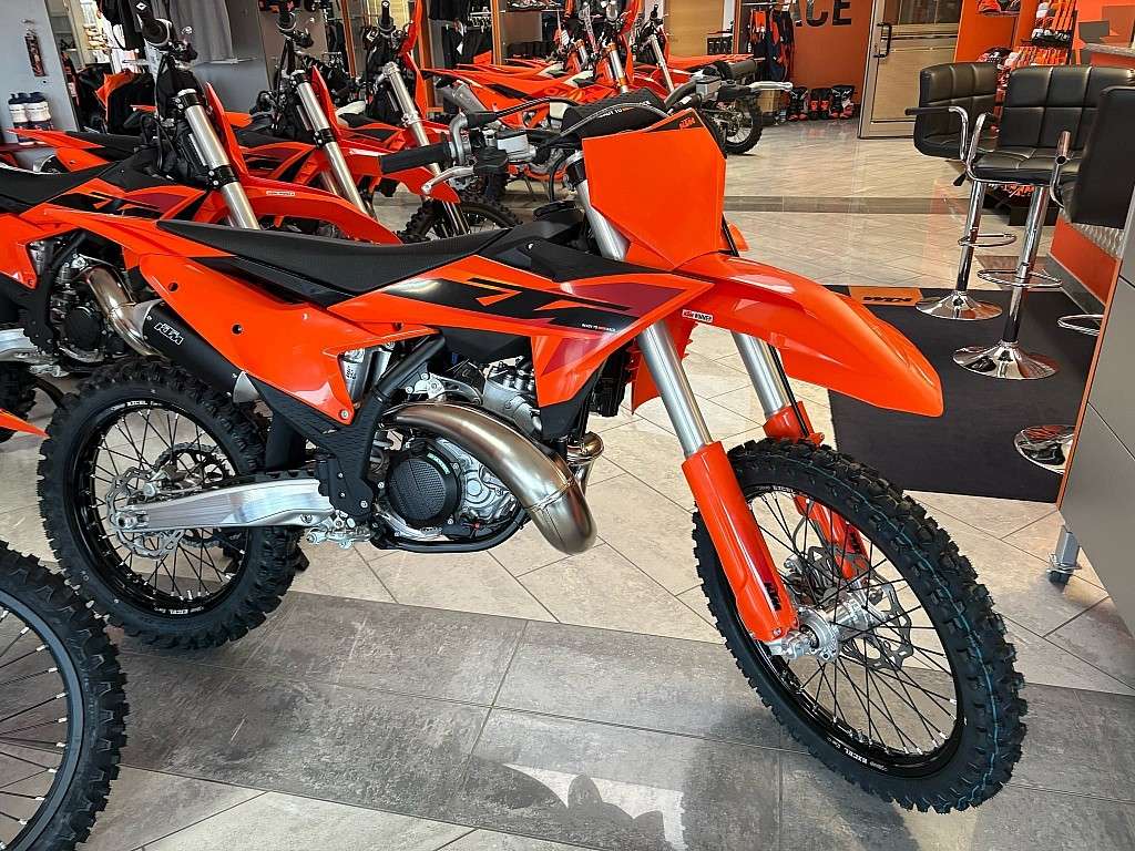 KTM 300 SX Aktion NEU Mod 25 Motocross