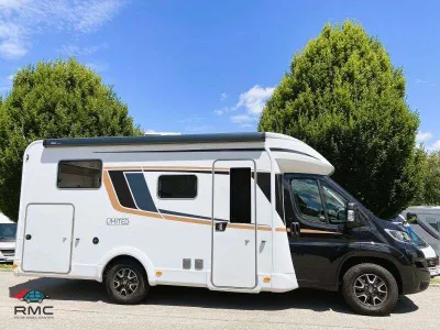 Teilintegriertes Wohnmobil Bürstner Limited T 690 G