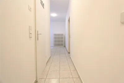 Schön möblierte 2-Zimmer-Wohnung mit Stil in zentraler Lage! Kurzzeitvermietung! – Bild 3