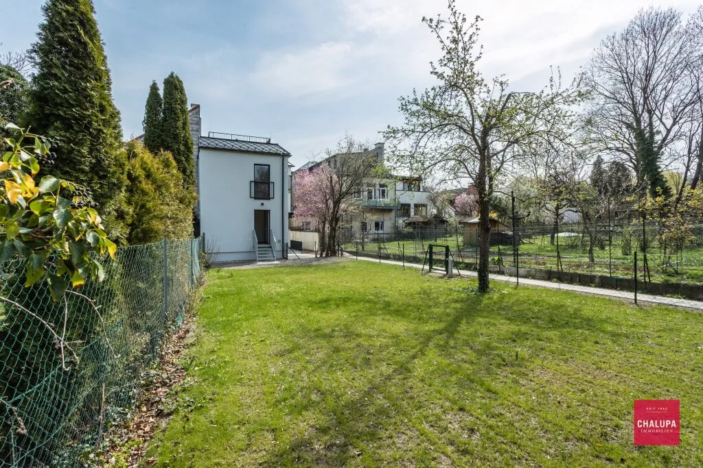Charmante Gartenwohnung mit perfekter Raumaufteilung & Eigengarten in Hietzing – pohled 2