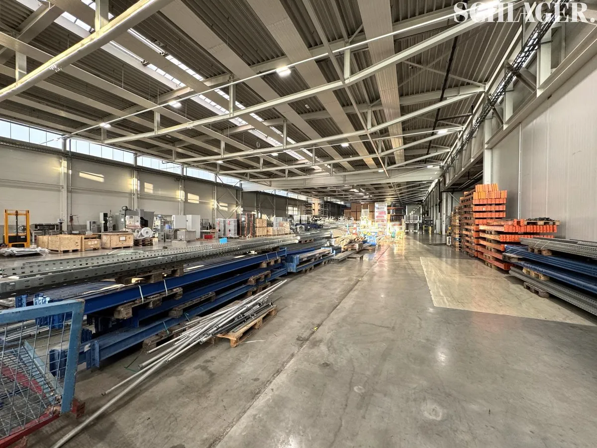 Moderne Hallenfläche im Industriegebiet - Ansicht 3