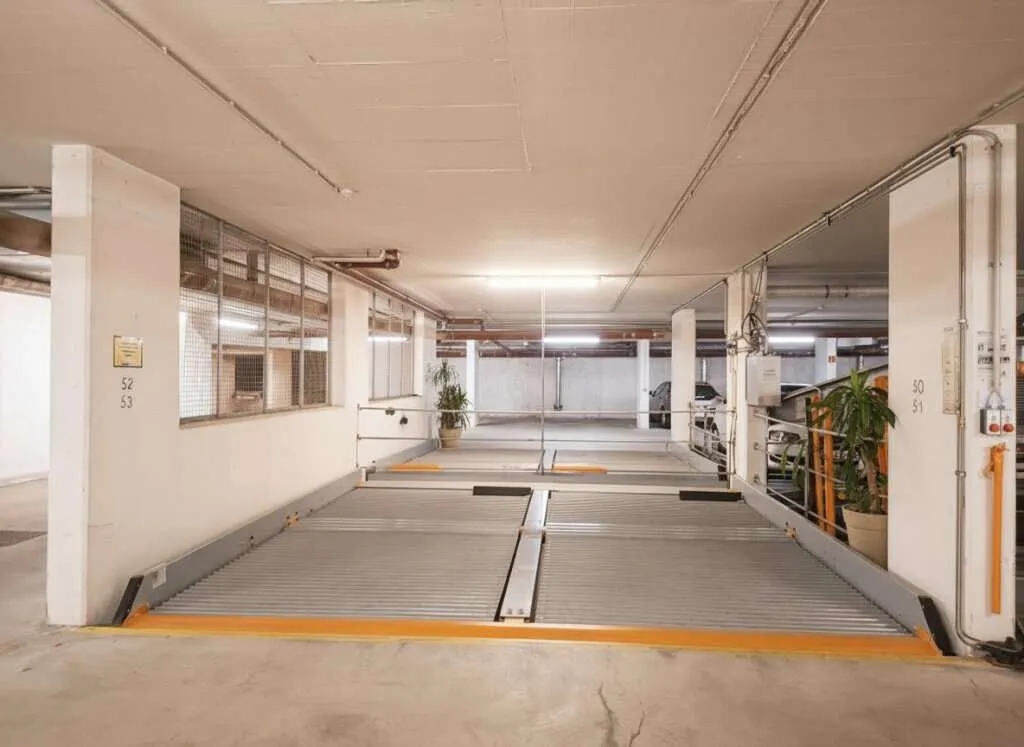 Tiefgaragenbox für 4 Fahrzeuge (jeweils 2 Parkwippen nebeneinander unten und oben) - Wohnhausanlage Beethovengasse 4-6, 2500 Baden - Ansicht 2