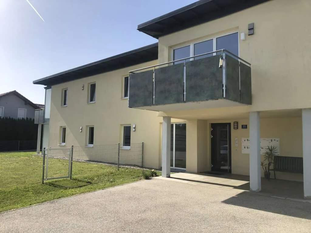 3-Zimmer-Wohnung mit sehr großem Eigengarten - Ansicht 3