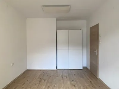 3-Zimmer-Wohnung mieten in Neunkirchen – 72 m², € 767 – Bild 5 von 12