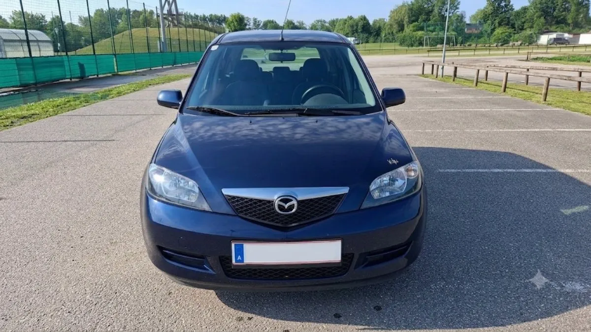 Mazda Mazda2