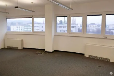 Gewerbeimmobilie mieten in Salzburg Stadt – 301 m², € 5.174 – Bild 4 von 6