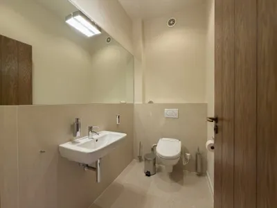 10-Zimmer-Immobilie kaufen in Neusiedl am See – 450 m², € 2.180.000 – Bild 14 von 33