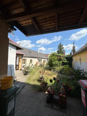 7-Zimmer-Haus kaufen in Bruck an der Leitha – 230 m², € 250.000 – Bild 2 von 17