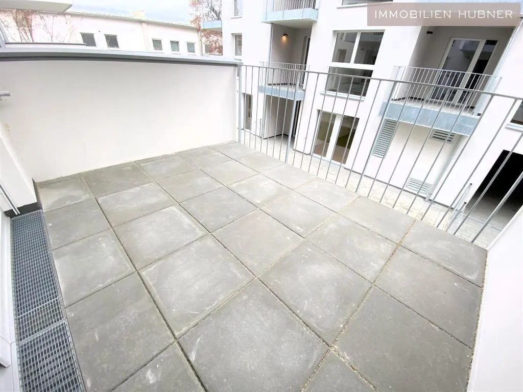 Koloniestraße! Top modern und mega-toller Grundriss mit großem Balkon (Top 4-5) – pohled 2