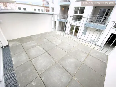 Koloniestraße! Top modern und mega-toller Grundriss mit großem Balkon – Bild 2