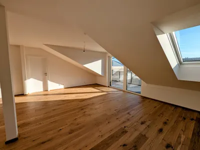 4-Zimmer-Wohnung mieten in Salzburg-Umgebung – 140 m², € 2.320 – Bild 1 von 17