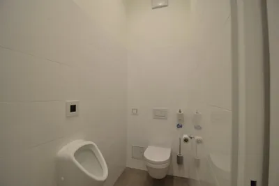 4-Zimmer-Gewerbeimmobilie mieten in Linz – 134 m², € 2.031 – Bild 13 von 14