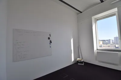 4-Zimmer-Gewerbeimmobilie mieten in Linz – 134 m², € 2.031 – Bild 9 von 14