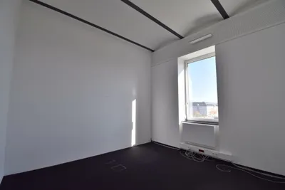 4-Zimmer-Gewerbeimmobilie mieten in Linz – 134 m², € 2.031 – Bild 5 von 14